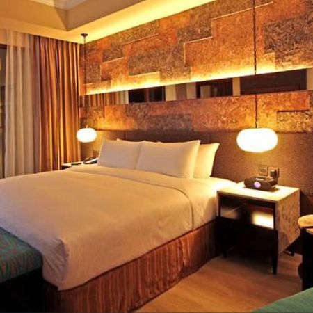 The Bellevue Resort Panglao Exterior photo