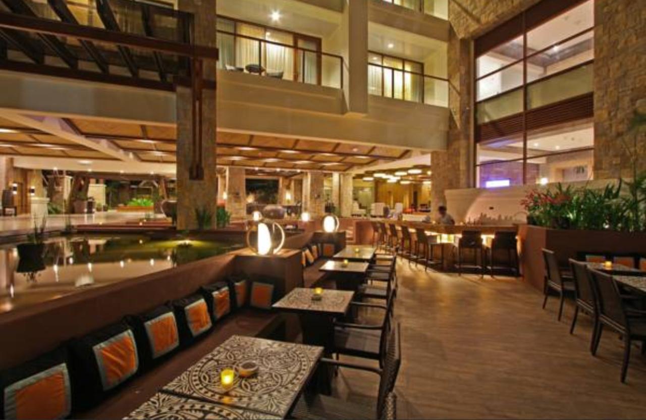 The Bellevue Resort Panglao Exterior photo The lobby of the hotel