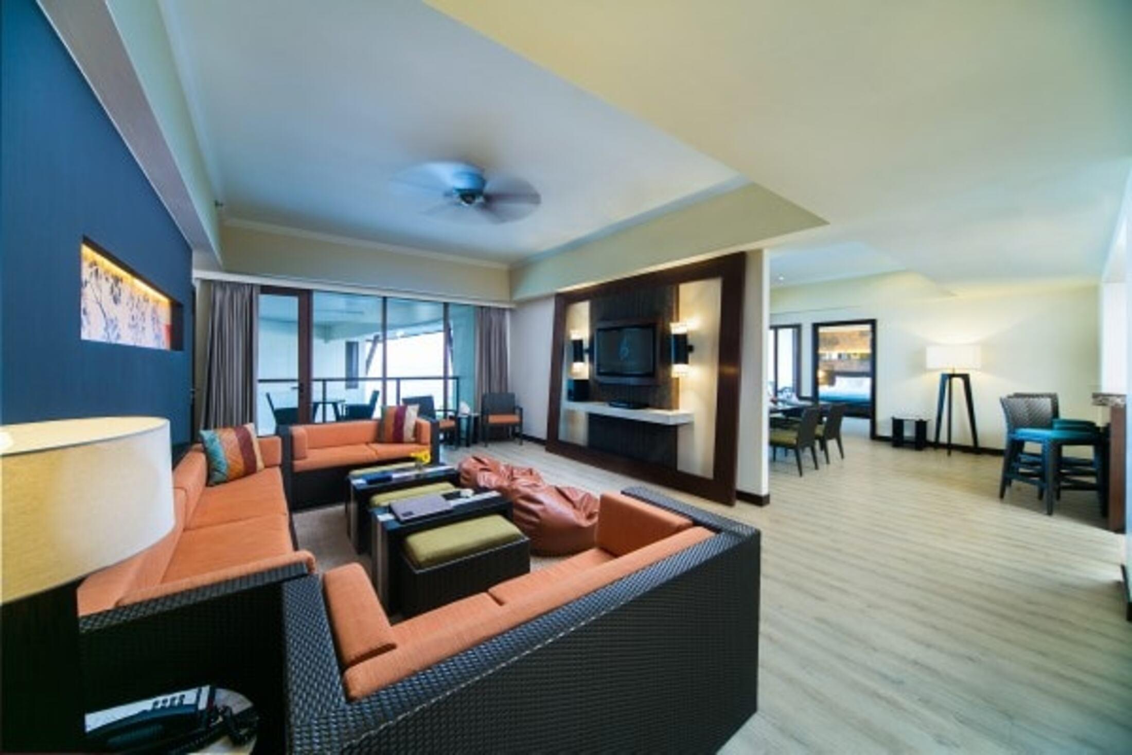 The Bellevue Resort Panglao Exterior photo Suite