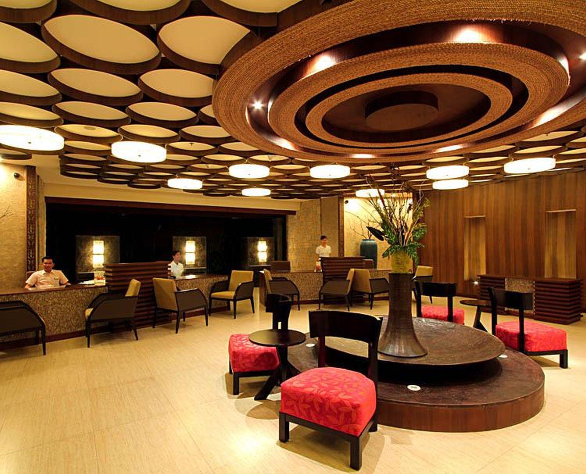 The Bellevue Resort Panglao Exterior photo The lobby of the hotel