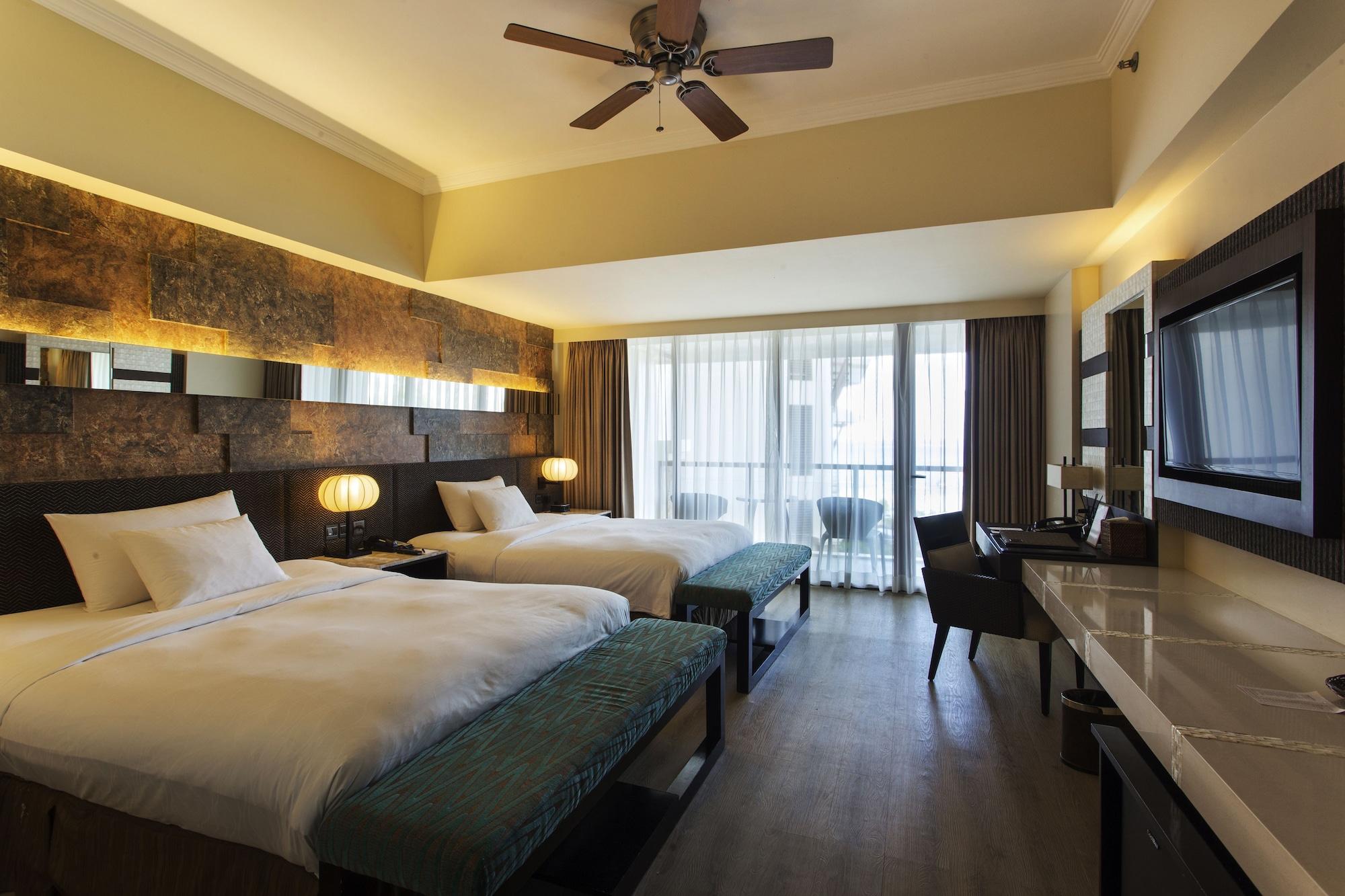 The Bellevue Resort Panglao Exterior photo Deluxe Room