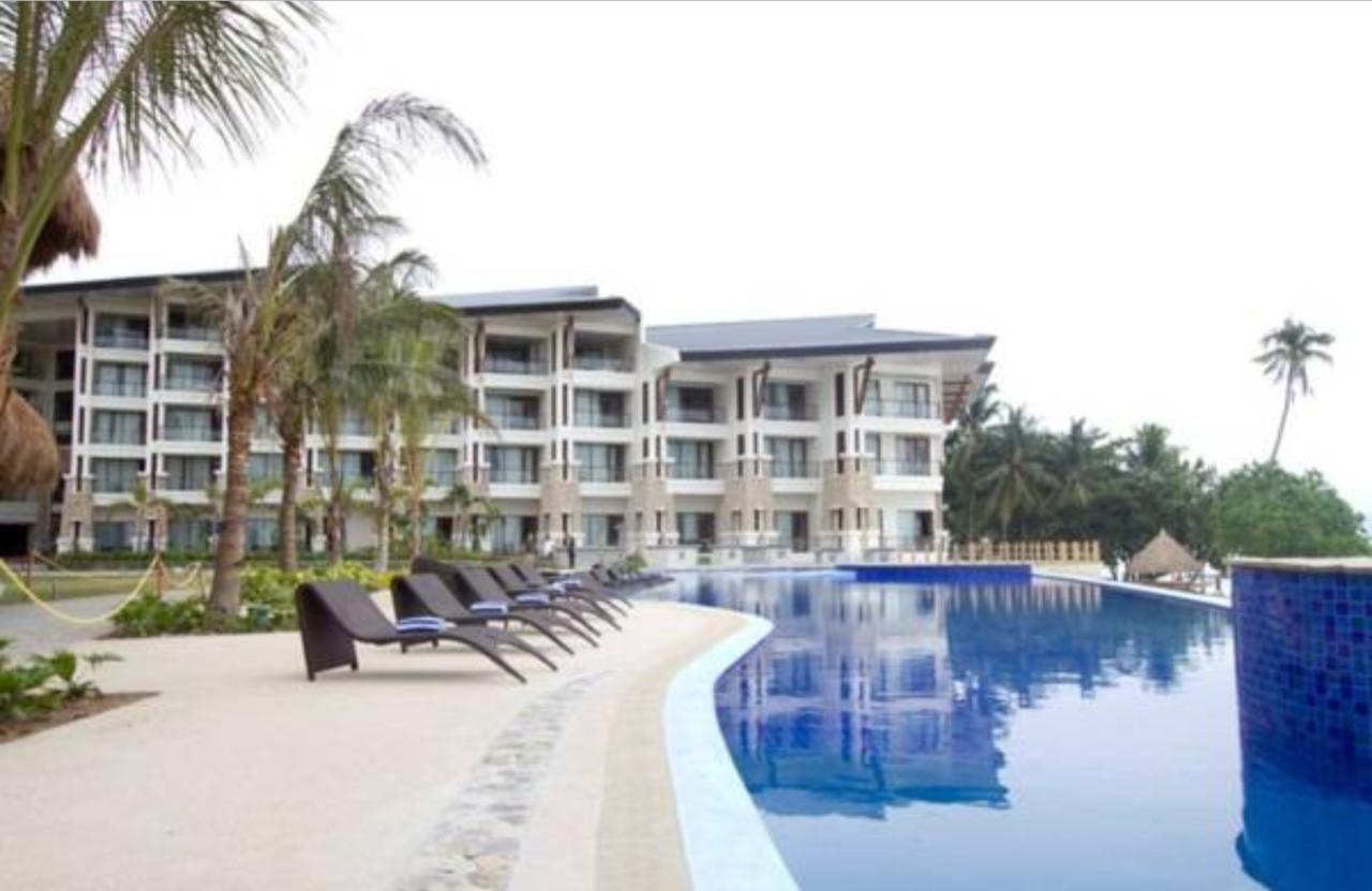 The Bellevue Resort Panglao Exterior photo The pool at the resort