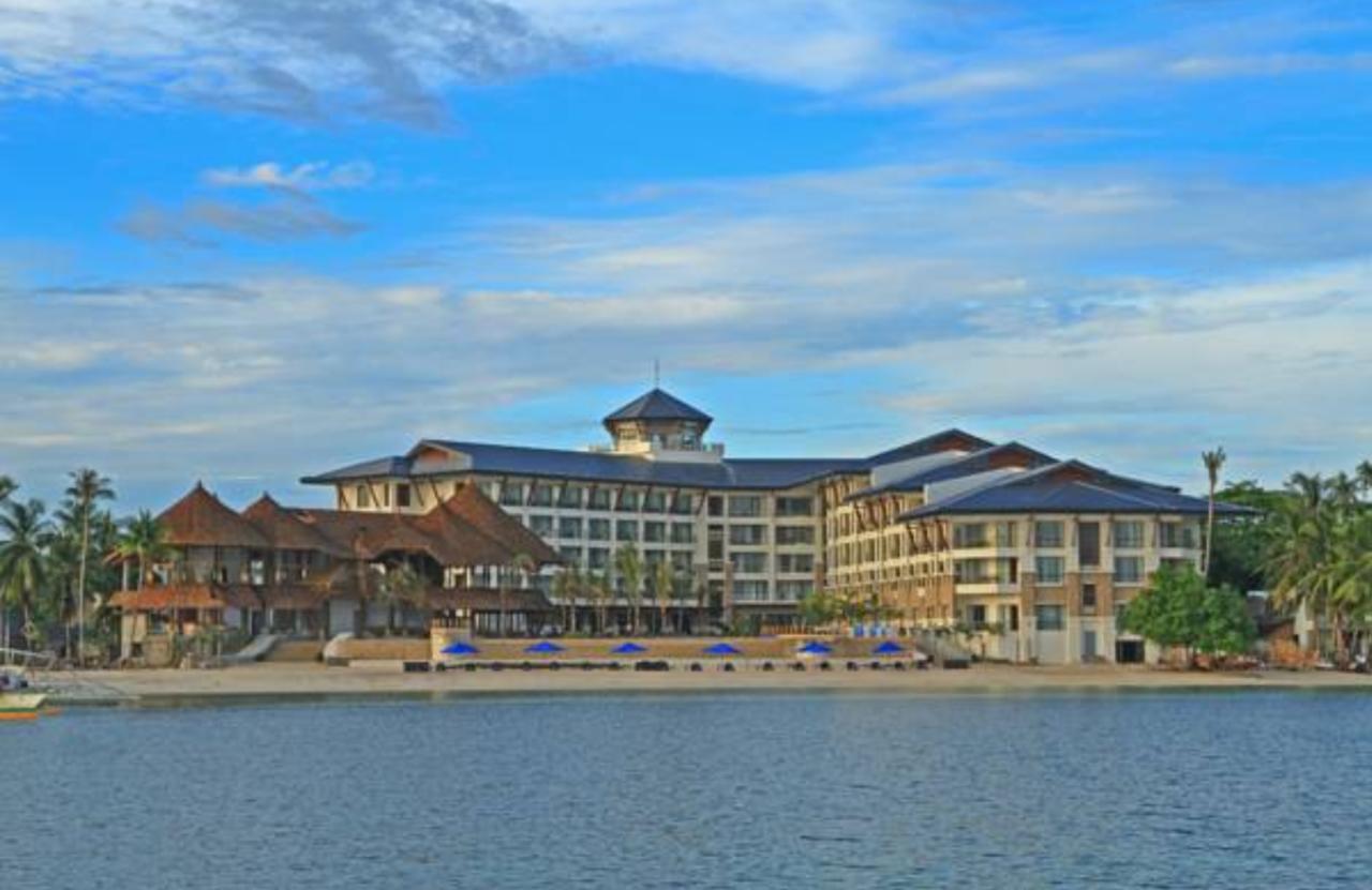 The Bellevue Resort Panglao Exterior photo The hotel's main building